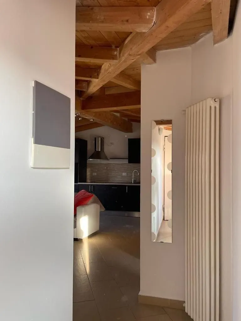 New Downtown Apartment Vigevano